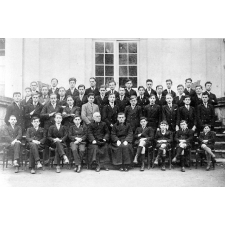 Institution Saint-Joseph. Fontenay-le-Comte. (Vendée). 1931-1932.