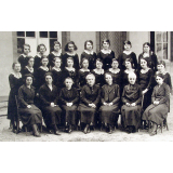 Institut Familial de Jeunes Filles. Montauban. Année 1934-1935. 