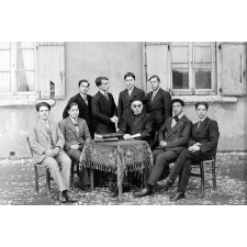 Ecole Libre Saint-Benoît - Ardouane. (Hérault). 1932-1933.