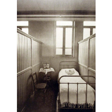 Ecole Primaire Supérieure de Jeunes Filles. Hirson 1929-1930.