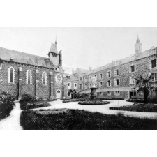 Petit Séminaire Sainte-Croix - Châteaugiron. (Ille et Vilaine). 1931-1932.