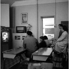Crucey : Le téléviseur dans la salle de classe est l'attraction des instituteurs