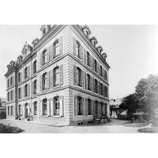 Institution Saint-Julien, 5, rue Tascher - le Mans.