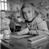 Ecole primaire, Nancy : une élève dans la classe.