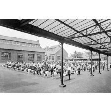 Ecole Primaire Supérieure Professionnelle à Bruay-en Artois. (Pas-de-Calais).