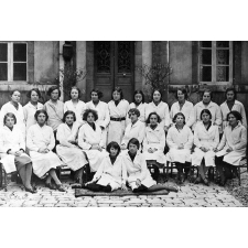 Ecole Pratique de Commerce et d'Industrie de Jeunes Filles de Dijon, 22, rue Condorcet.(Côte d'Or).