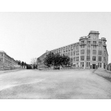 Ecole Nationale de Besançon. (Doubs). (4 sections : Horlogerie - Bijouterie. Mécanique - Electricité).