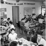 Ligue française de l'Enseignement : camp familial de vacances, la salle à manger
