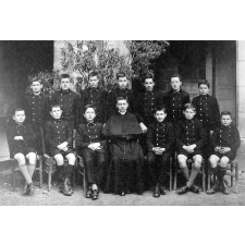 Ecole Notre-Dame. Petit Séminaire - Issoudun. (Indre). 1934-1935.