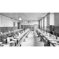 Institution St-Joseph - Fondée en 1543. Ancenis. (Loire - Atlantique). 1940-1941.