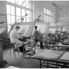 Lycée technique d'Etat : la section bureau des travaux.