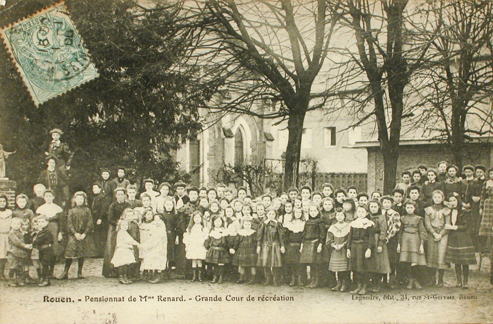 Rouen - Pensionnat de Mme Renard - Grande cour de récréation.