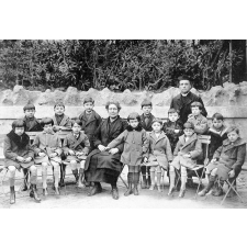 Ecole Libre de la Trinité - Béziers. (Hérault). 1925-1926.