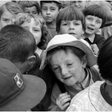 Groupe scolaire du Vigenal à Limoges : enfants de maternelle
