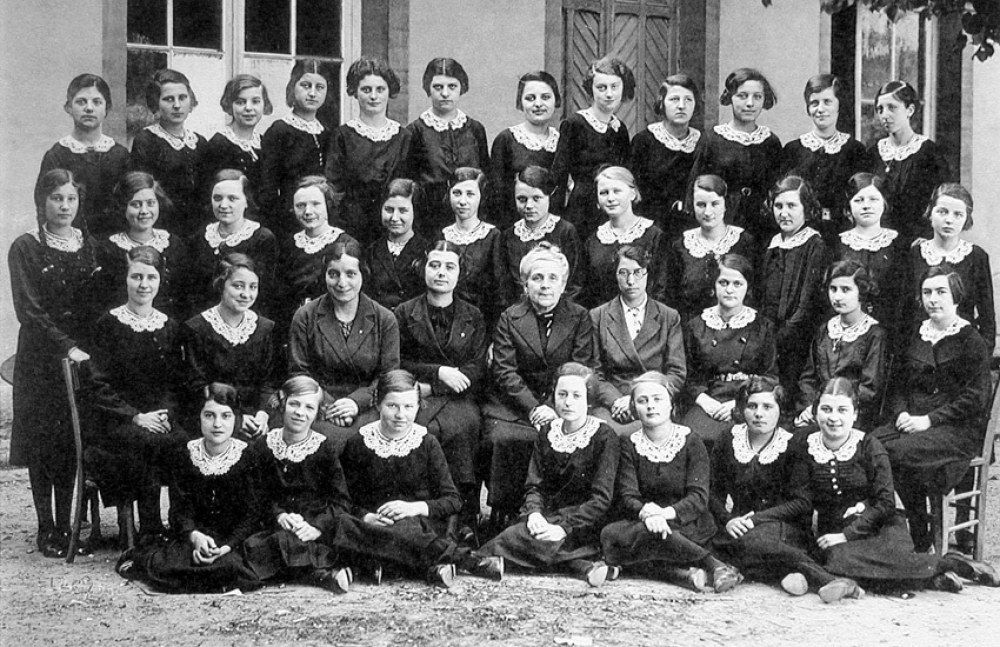 Institut Familial de Jeunes Filles. Montauban. Année 1934-1935. 