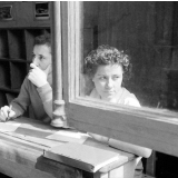 Cours secondaire : suivre les cours ou regarder par la fenêtre...