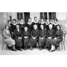 Institut Familial de Jeunes Filles. Montauban. Année 1934-1935.