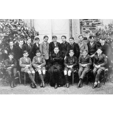 Petit Séminaire Sainte-Croix - Châteaugiron. (Ille et Vilaine). 1931-1932.