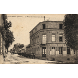 Oisemont (Somme) - Le Pensionnat des Jeunes Gens.