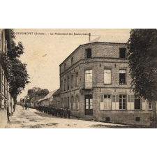 Oisemont (Somme) - Le Pensionnat des Jeunes Gens.