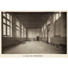 Ecole Primaire Supérieure et Ecole Prartique de Commerce et d'Industrie. Sens (Yonne).
