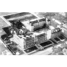Ecole Nationale d'Horlogerie. Petite Mécanique - Électricité. Ecole Primaire Supérieure Préparatoire. Cluses (Haute-Savoie). 1937.