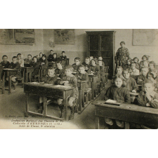 Orphelinat National des Chemins de Fer - Colonie d'Avernes (S.-&-O.) Salle de Classe, 2e division.
