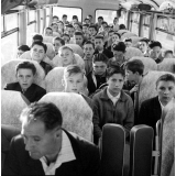 Voyage scolaire de fin d'année : Classe de garçons de Corbeil : Le Havre : Transport en car