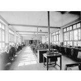 Ecole Nationale d'Horlogerie. Petite Mécanique - Électricité. Ecole Primaire Supérieure Préparatoire. Cluses (Haute-Savoie). 1937.
