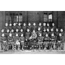 Institution Saint-Louis. Roubaix. Année scolaire 1930-1931.