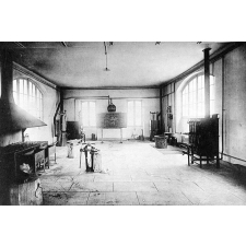Ecole Nationale Professionnelle Jean Dupuy - Tarbes. 1928-1929. Industrie-Commerce-Hôtellerie.