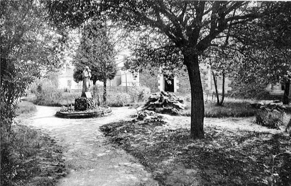 Petit Séminaire Sainte-Croix - Châteaugiron. (Ille et vilaine). 1940-1941.
