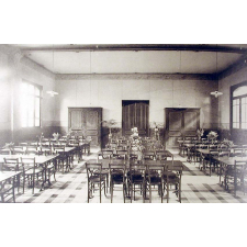 Ecole Primaire Supérieure de Jeunes Filles. Hirson 1929-1930.
