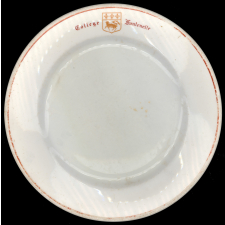 Assiette de réfectoire