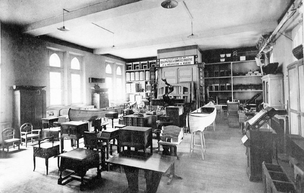Ecole Pratique de Commerce, d'Industrie et de Mécaniciens de Marine de Boulogne-Sur-Mer. 
