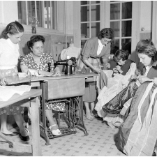 Coopératives scolaires : école primaire d'Argenteuil, couture