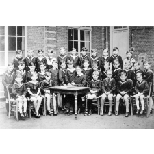 Institution Saint-Jude. Armentières. (Nord). Année 1937-1938.