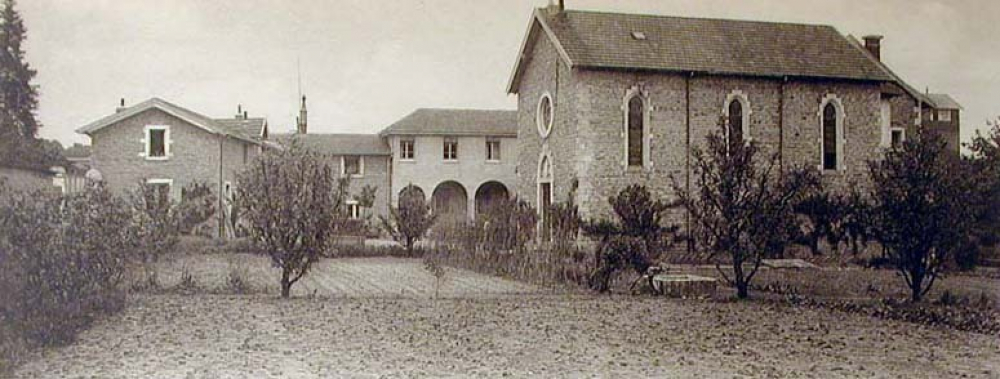 Pensionnat-Externat du Sacré-Coeur, rue de Villeneuve - Bourg (Ain). 1935-1936.
