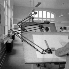 Lycée technique d'Etat : la section bureau des travaux. Le matériel.