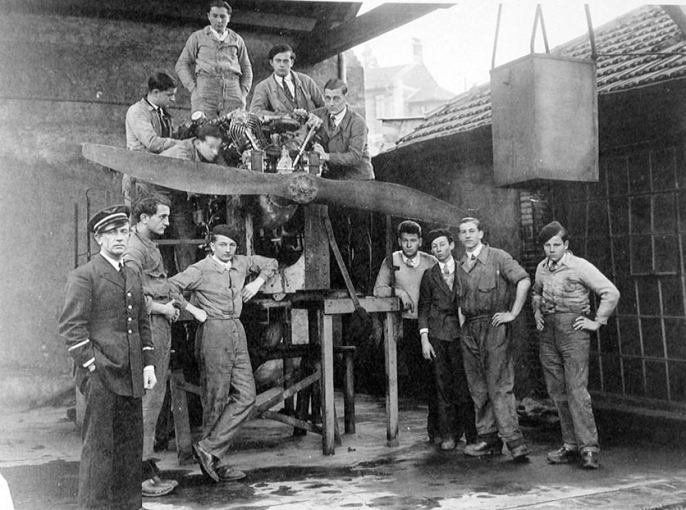 Ecole Nationale Professionnelle Henri Brisson - Vierzon. (Cher). 1933-1934.