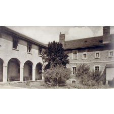Pensionnat-Externat du Sacré-Coeur, rue de Villeneuve - Bourg (Ain). 1935-1936.