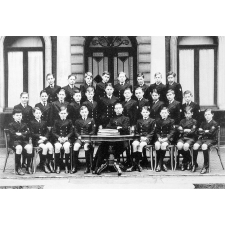 Ecole Libre Jeanne D'Arc, 25 bis, Rue Colbert - Lille. Année 1937-1938.