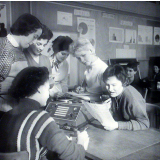 Collège-lycée technique Sophie Germain : l'enseignement commercial et le secrétariat.