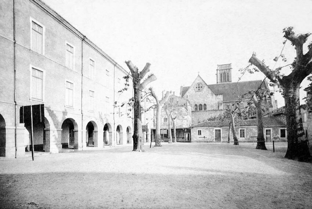 Collège Saint-Caprais - Agen. (Lot-et-Garonne). 1928-1929.