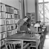 Centre de l'Enfance de Longchamp : la bibliothèque