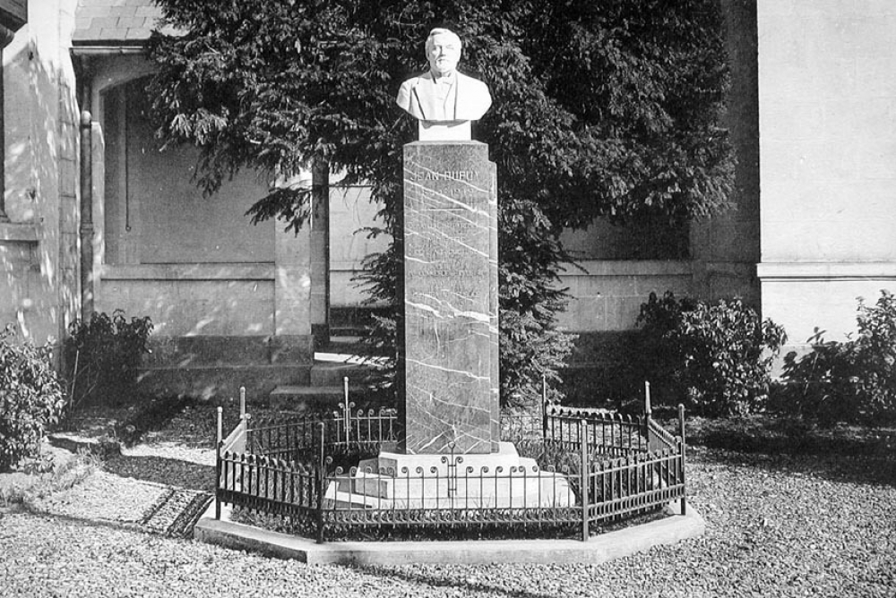 Ecole Nationale Professionnelle Jean Dupuy - Tarbes. 1928-1929. Industrie-Commerce-Hôtellerie.