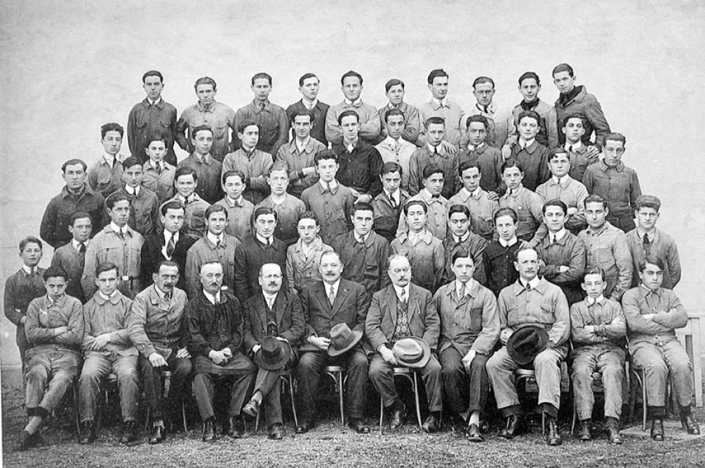 Ecole Nationale Professionnelle Jean Dupuy - Tarbes. 1928-1929. Industrie-Commerce-Hôtellerie.