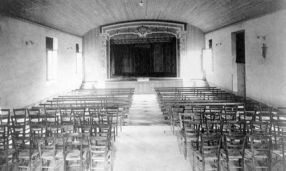 Petit Séminaire Sainte-Croix - Châteaugiron. (Ille et Vilaine). 1931-1932.