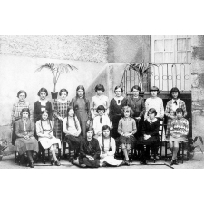 Pensionnat de la Providence. 20, Rue de la Prévoté. Poitiers - 1931-1932.