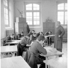 Institution publique d'éducation surveillée Saint-Maurice : Activité en classe
